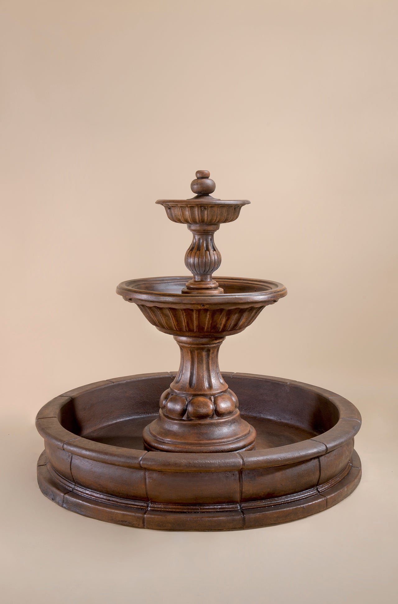 Sienna Pond Outdoor Cast Stone Garden Fountain by Giannini