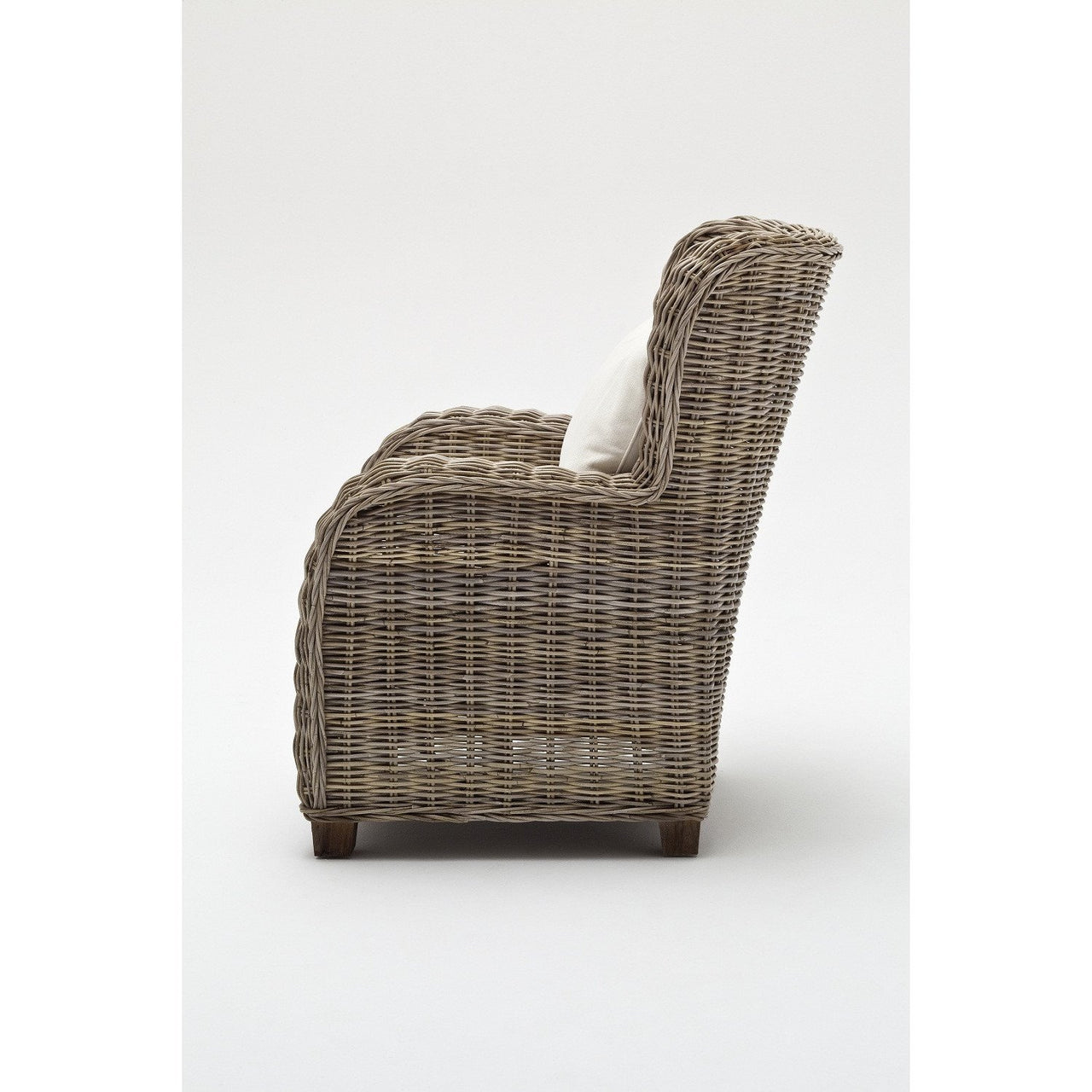 NovaSolo Wickerworks CR42 Queen Chair with seat & back cushions Chair NovaSolo