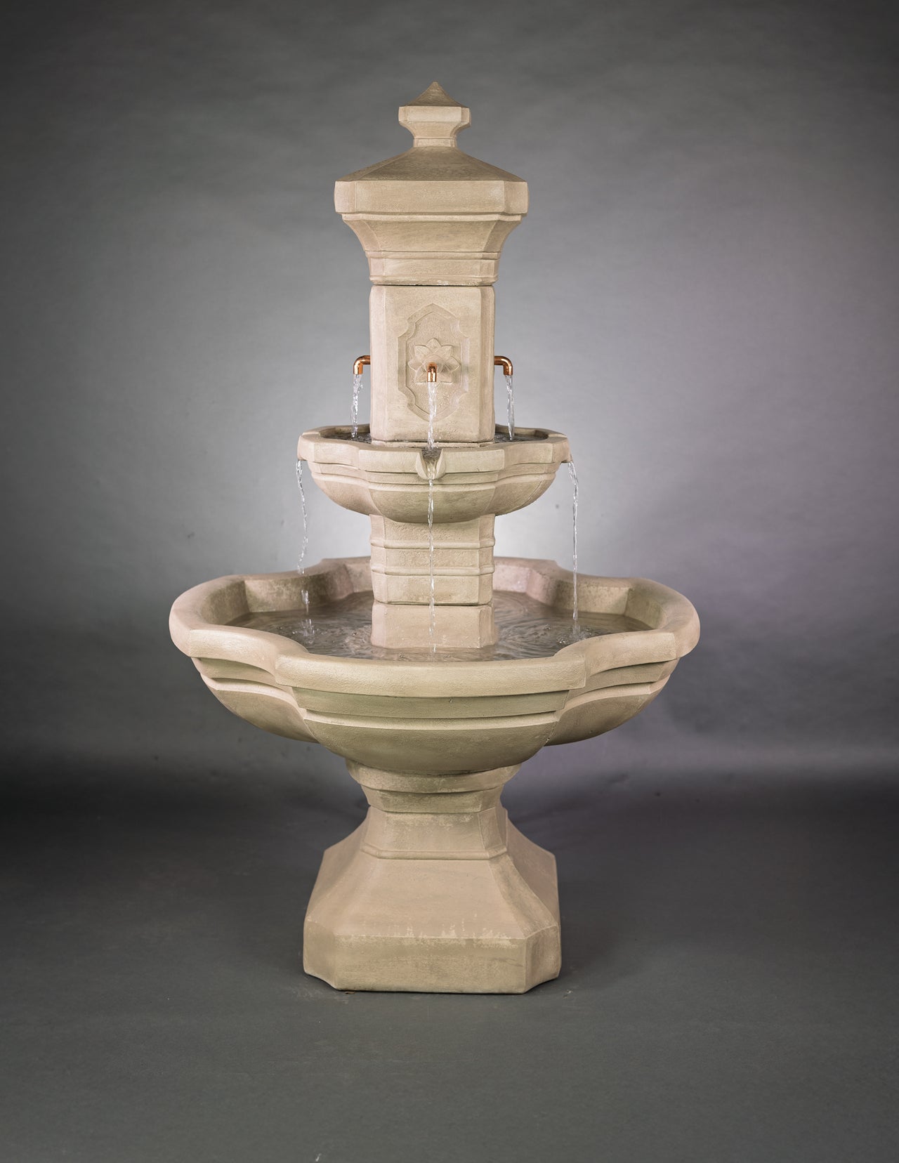 Monterosso Courtyard Fountain – Elegant French Limestone Finish