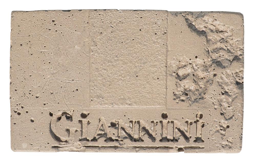 Foro Romano Concrete Wall Fountain W/Planter Around Water Basin With Spout
