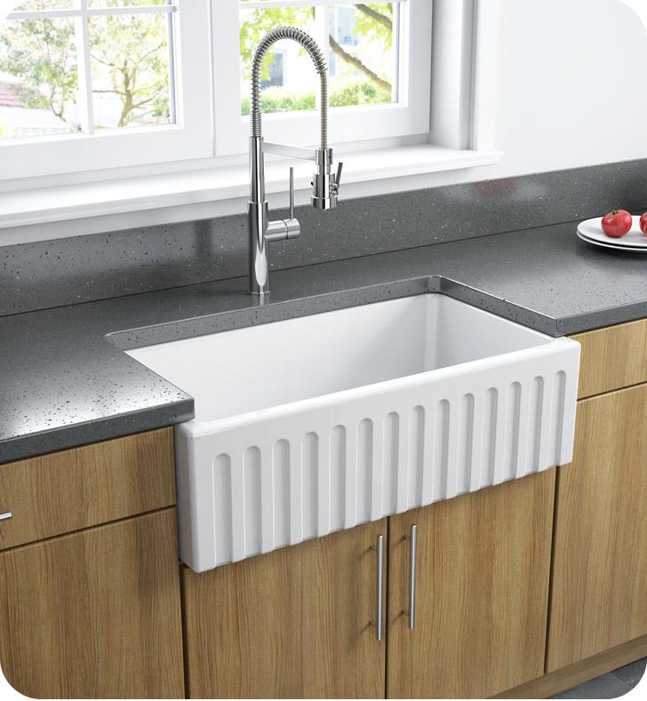 LaToscana 33" Single Bowl Reversible Fireclay Farmhouse Kitchen Sink