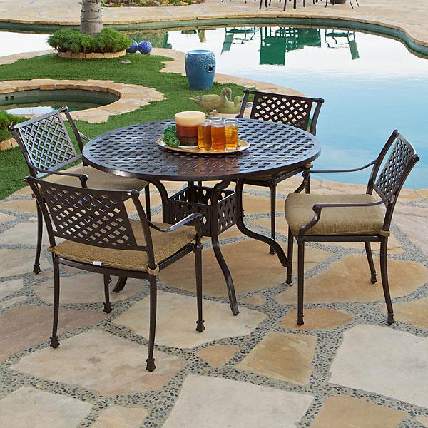 AFD Savannah Outdoor Aluminum Round Dining Table Set of 5 (KIT) Tables AFD Multi-Colored 