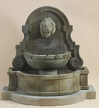 Liguria Lion Wall Wall Outdoor Cast Stone Garden Fountain W/ Step (Available W/ Legs) Fountain Tuscan 