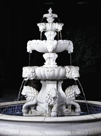 Lion Fountain, Extra Large w/Lion Ped & Bowl (Plumbed) Fountain Fiore Stone 