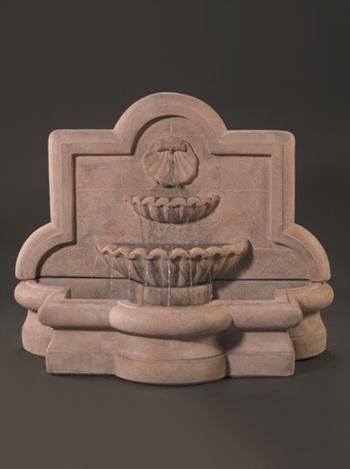 Shell Quatrefoil Wall Fountain, Large Fountain Fiore Stone 