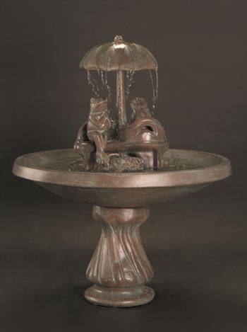 Frogs on Love Seat Fountain Fountain Fiore Stone 