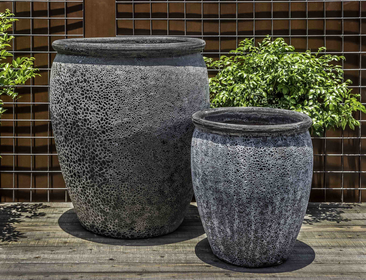 Campania International Paraiso Planter - (S/2) Urn/Planter Campania International Fossil Grey 