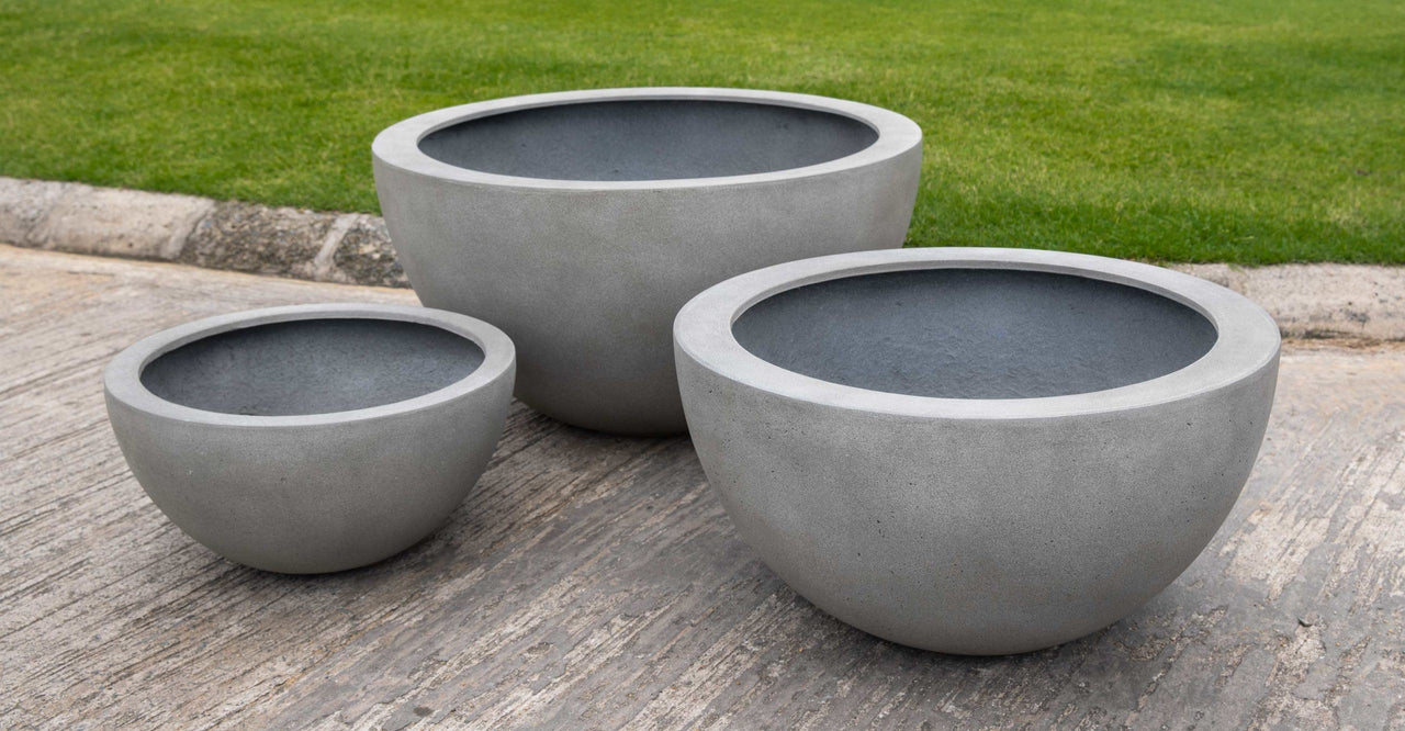 Campania International Fiber Clay Piccadilly Lite Planter Urn/Planter Campania International Stone Grey Lite Large 