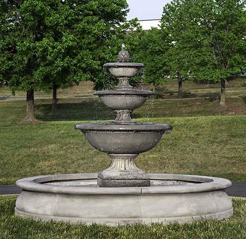 Fonthill Tiered Outdoor Garden Fountain in Basin Fountain Campania International 