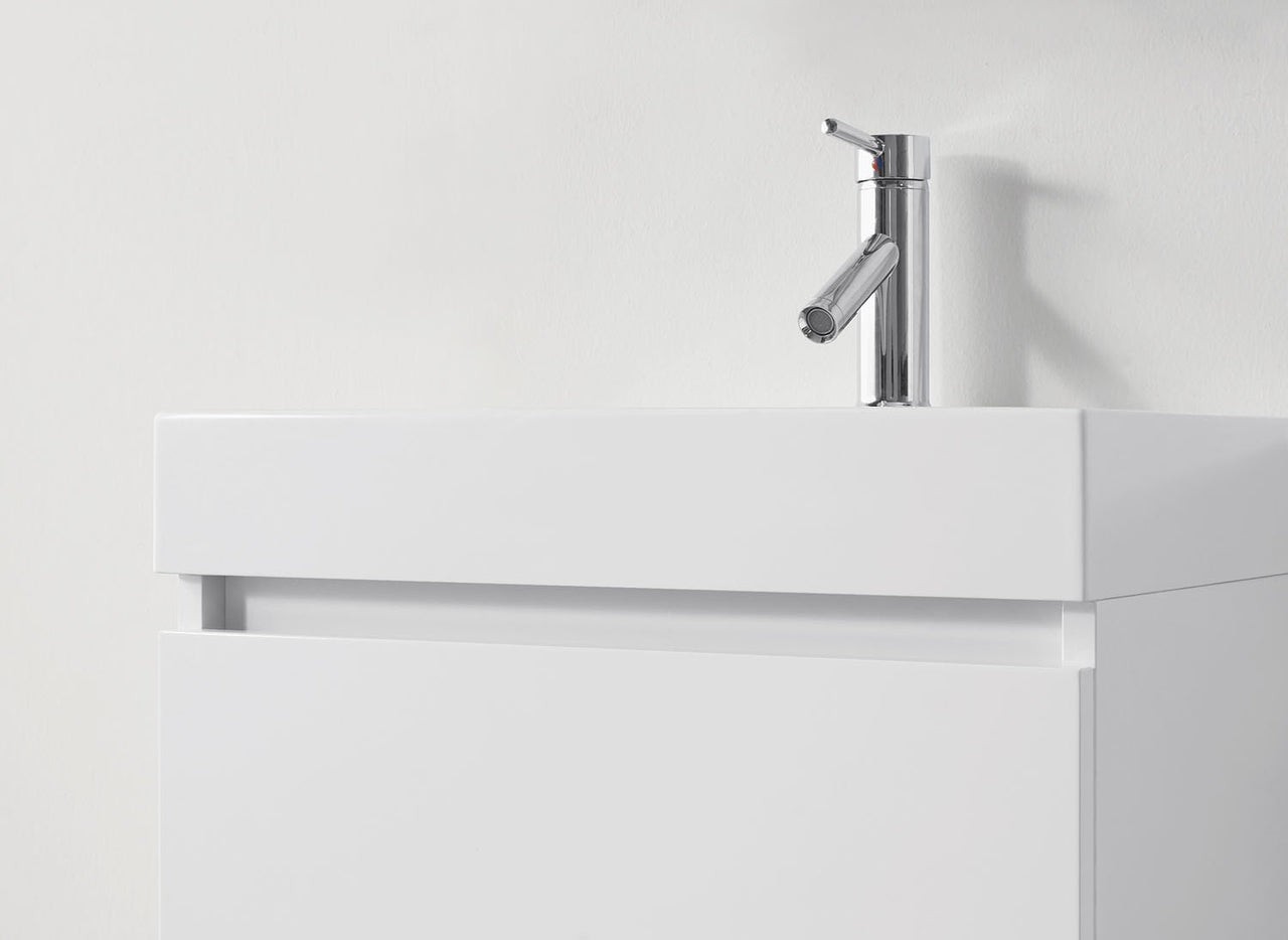 Virtu USA Zuri 24" Single Square Sink Gloss White Top Vanity in Gloss White with Brushed Nickel Faucet and Mirror Vanity Virtu USA 