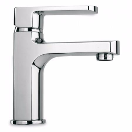 Latoscana Novello Single Lever Handle Lavatory Faucet In Chrome touch on bathroom sink faucets Latoscana 