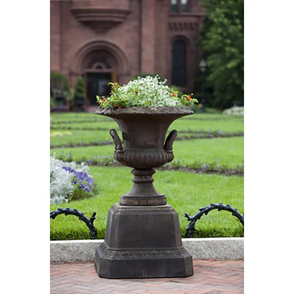 Campania International Cast Stone Smithsonian L'Enfant Urn Urn/Planter Campania International 